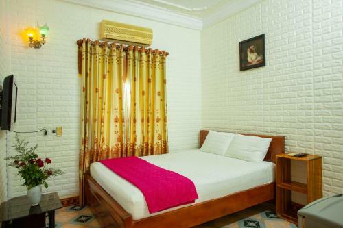 Hostal Sunday Hostel
