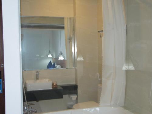 Hotel Kh�ch S?n Hi?p Y?n