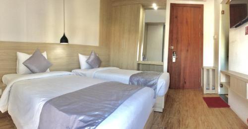 Hotel Kh�ch S?n Hi?p Y?n