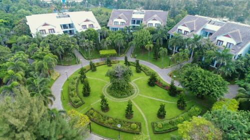 Hotel Carmelina Beach Resort