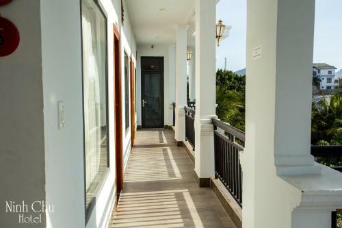 Ninh Chu 2 Hotel