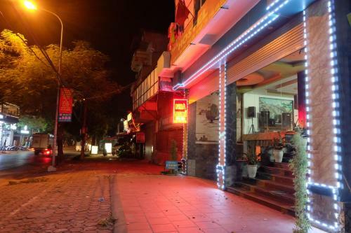 Tuan Tu Hotel