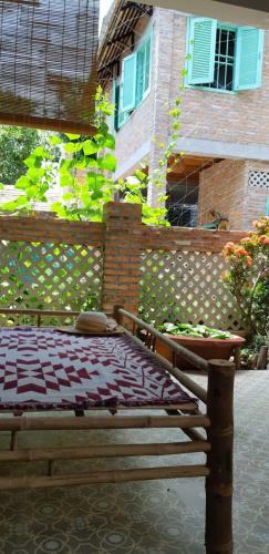 Nam Thi Holiday Home