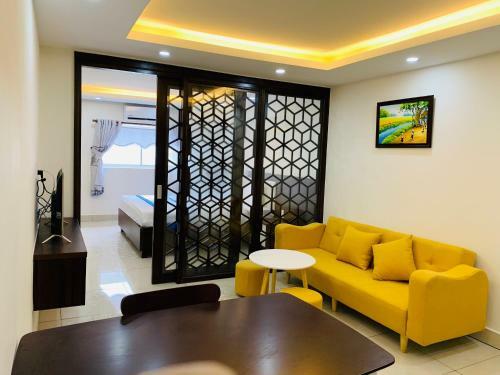 Tran Long Hotel