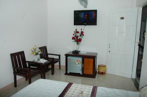 Hoang Chanh Tri Hotel