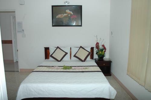 Hoang Chanh Tri Hotel