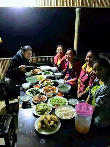 Taphin Ecolodge Homestay And Restaurant