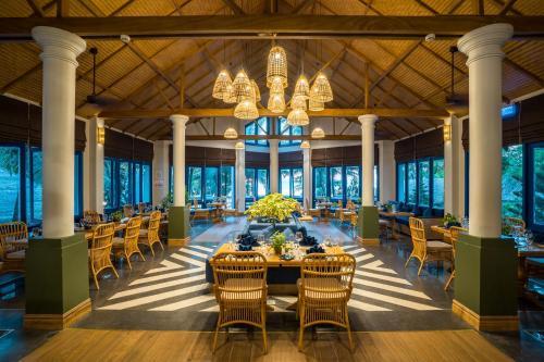 Hotel L'azure Resort And Spa