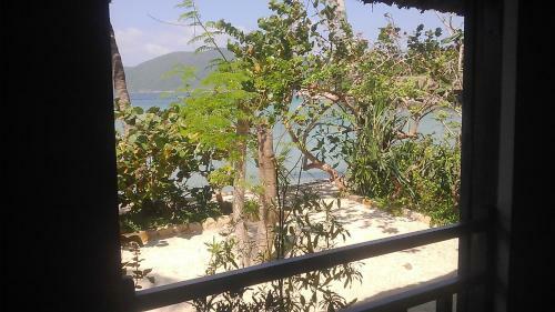Hotel Whale Island Resort