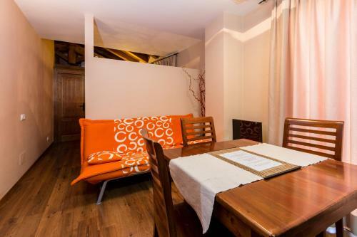 Aparthotel L`estan�a De L`era