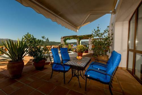 Hotel Los Casta�os
