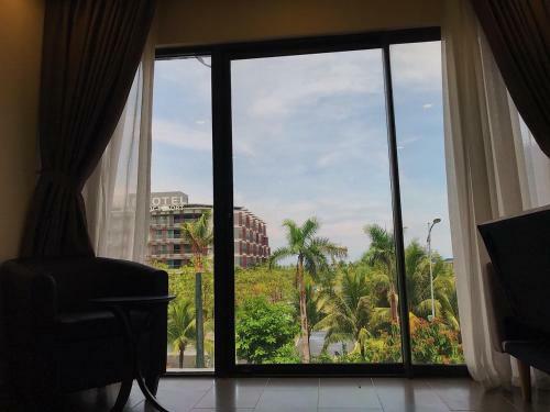 Sunflower Phu Quoc Hotel