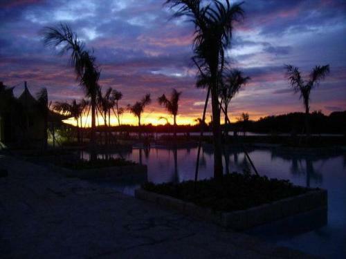 Hotel River Ray Estates Resort