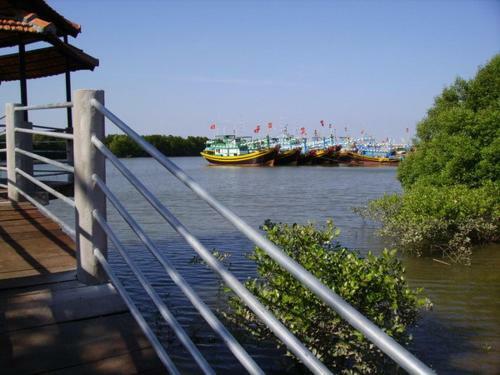 Hotel River Ray Estates Resort