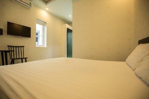 A Plus Hotel (a+ Hotel)
