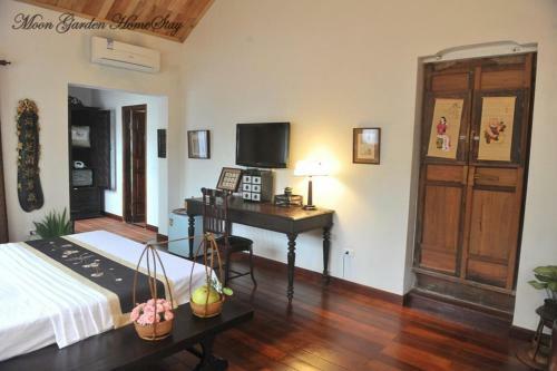 Moon Garden Homestay