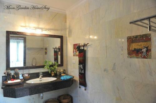 Moon Garden Homestay