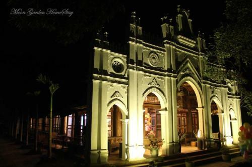 Moon Garden Homestay