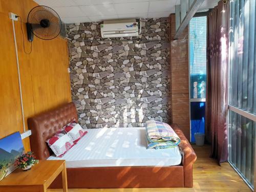 Long Hotel