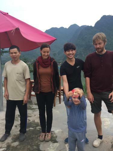 Applebee's Homestay