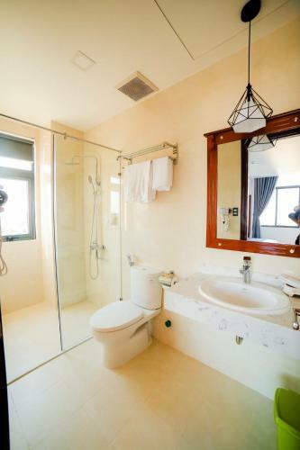 Hotel Kh�ch S?n Minh Long
