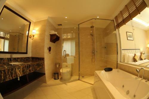 Hotel Phoenix Resort Bac Ninh