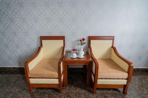 Duc Long Gia Lai Hotels & Apartment
