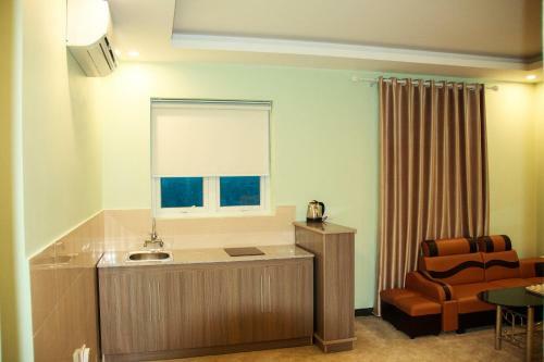 Hotel Kh�ch S?n Ho�ng L�