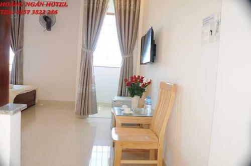 Ho�ng Ng�n Hotel