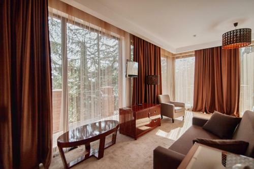 Afon Resort Hotel