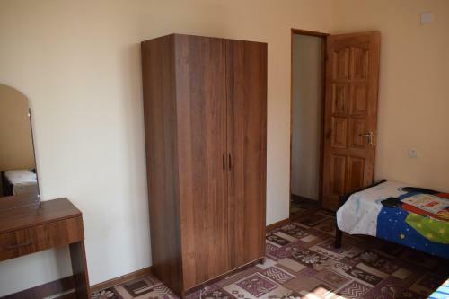 Hostal Guest House Raduga