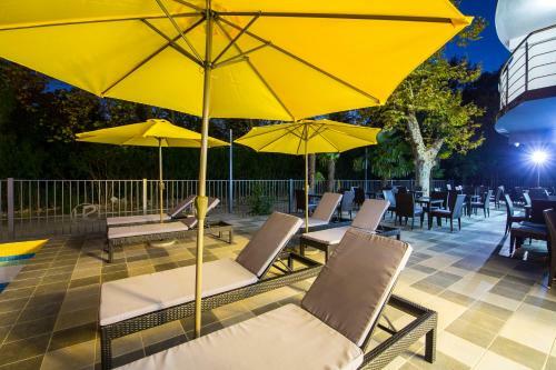 Sunrise Garden Hotel 3*