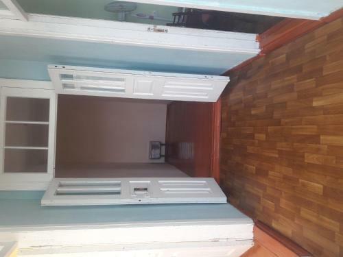 Hostal Gayane Guest House