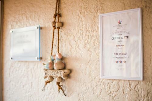 Hostal Marle' Lodge Bed & Breakfast