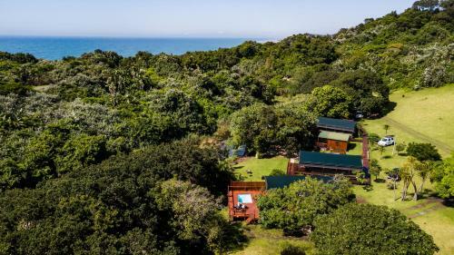 Kingfisher Lakeside Retreat
