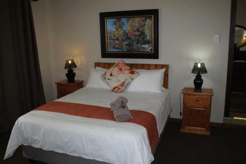 Hostal Hubertha Guest House