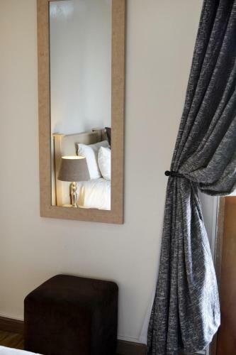 Hostal 96 On Bree Guesthouse