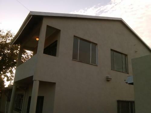 Hostal L-pack Guesthouse