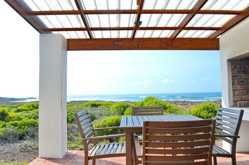 Hotel Gourikwa Nature Reserve