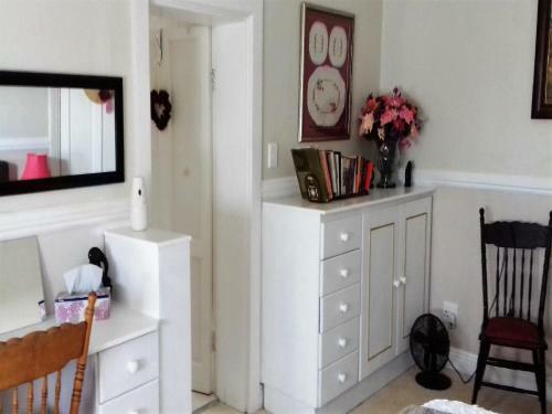 Hostal Jasmine Cottage