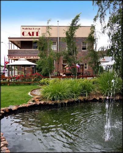 Hostal Walcha Royal Cafe & Accommodation