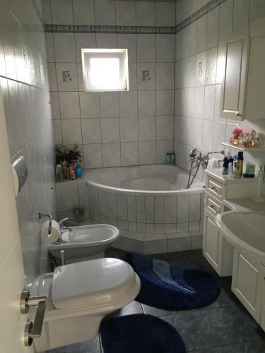Luxeri�se Villa Mit Bergblick
