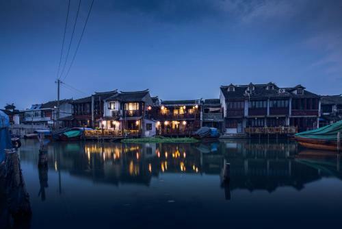 Guanshuiyi River Side Apartment