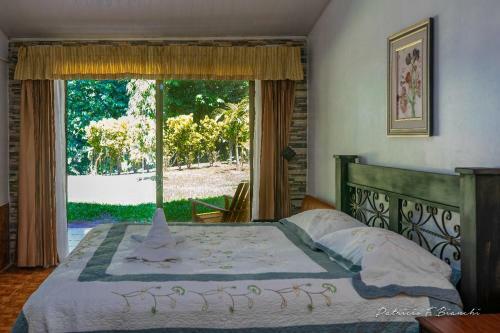 Hotel Centro Turistico Neily