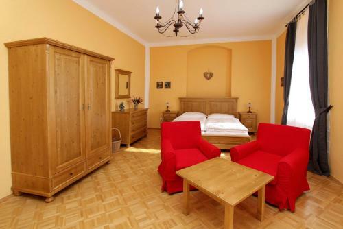 Hostal Z�mek Libou?