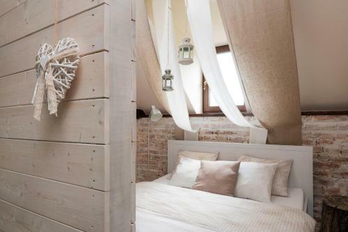 Hostal Penzion Adam?v Dv?r