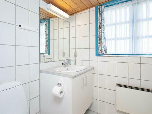 Four-bedroom Holiday Home In Ulfborg 6