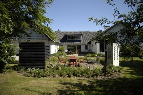Hostal Henne Strand Ferie Accommodation