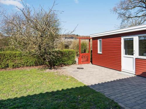 One-bedroom Holiday Home In Bjert 2