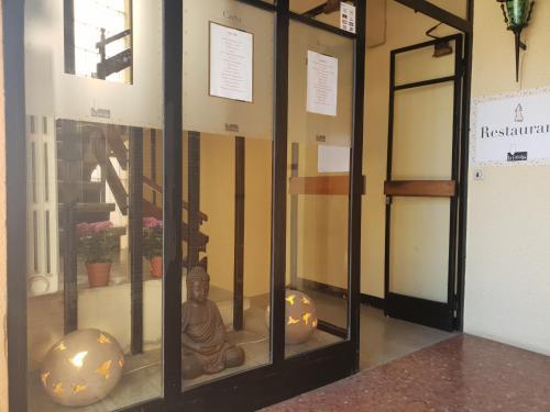 Hostal La Cabana